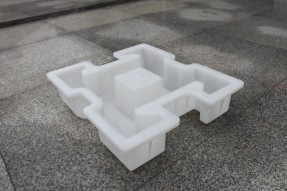 連鎖水泥護(hù)坡磚模具哪里的廠家更專業(yè)？